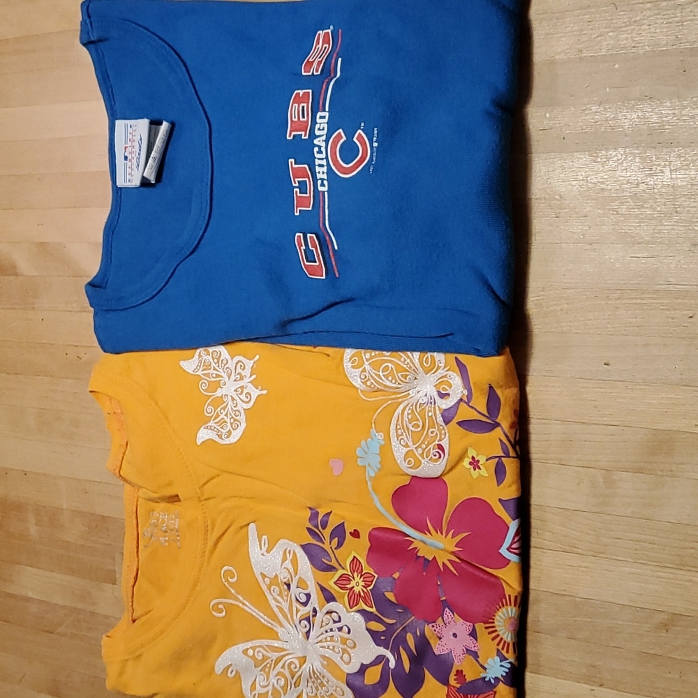 2 Girls tops size 10 /12
